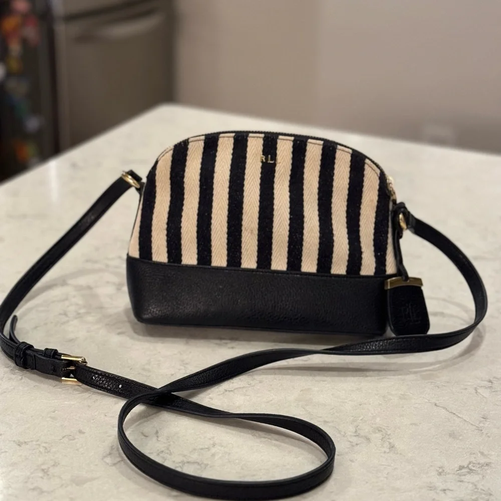 Ralph Lauren cream and navy shoulder bag with adjustable leather strap - Picture 16 of 16
